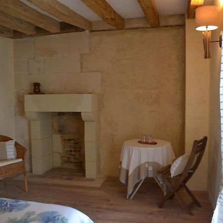 Escale A Villeperdue Chambre Hellulaug Saint-Épain エクステリア 写真